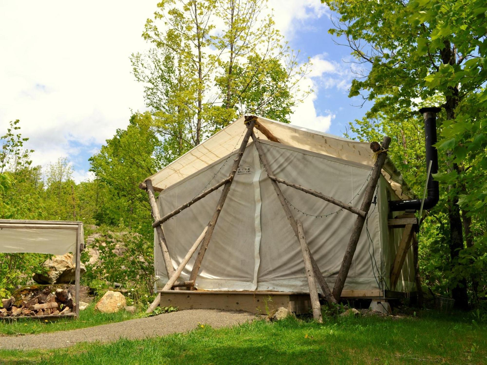 Eco Spa Highland Grenville-Sur-La-Rouge Room photo